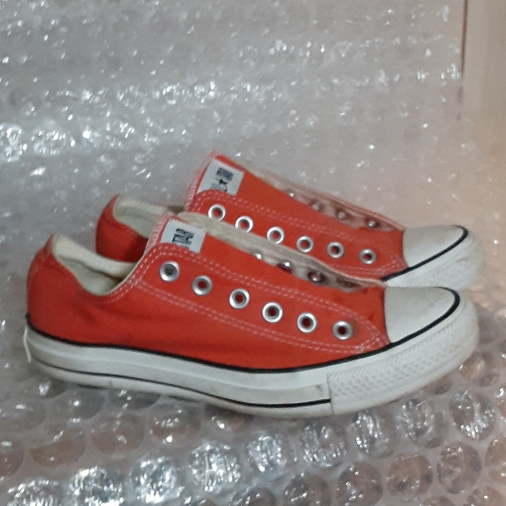 Orange converse